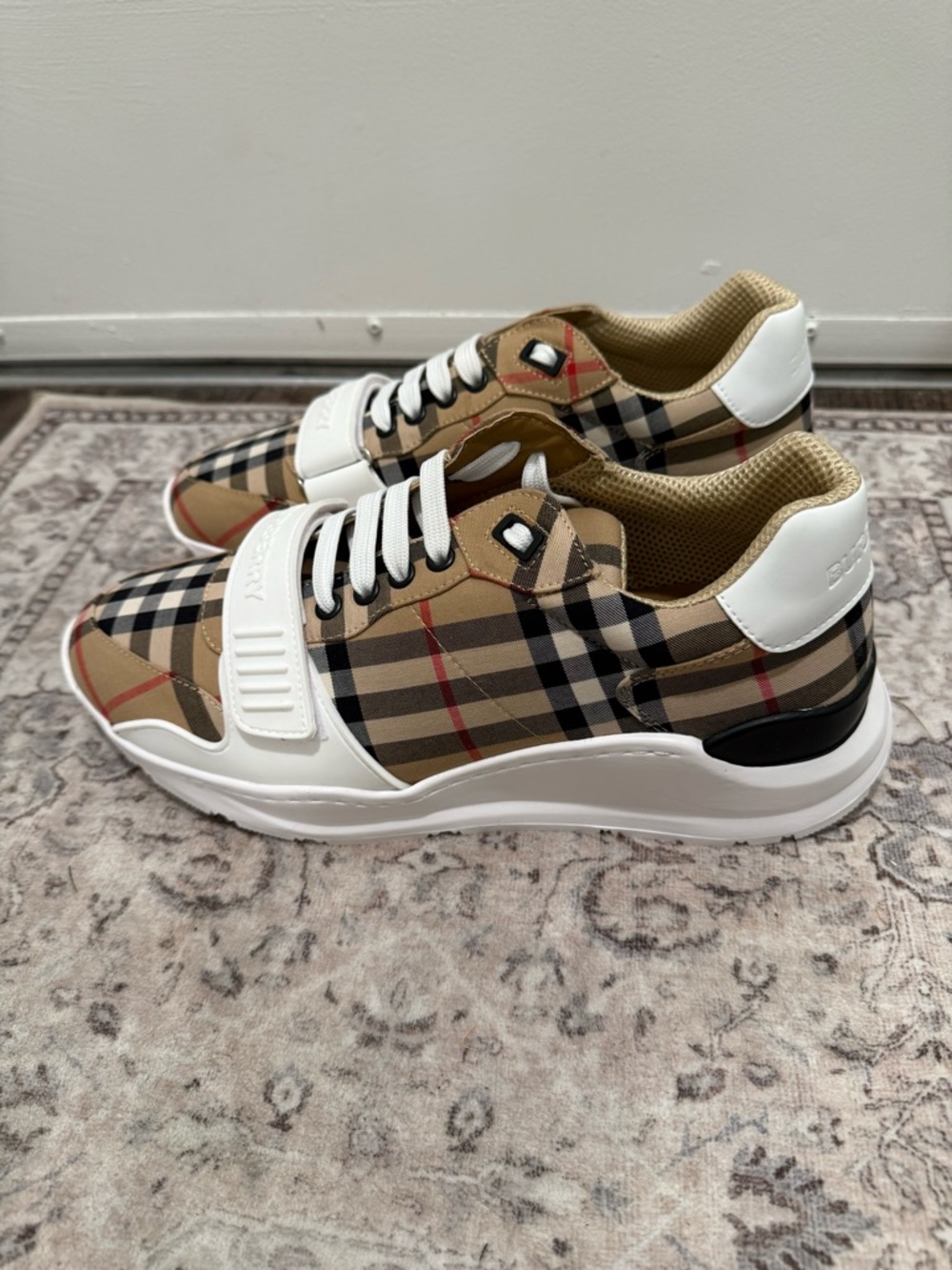 Burberry Beige Classic Check Low-Top Sneakers with White Strap - Picture 3 of 5